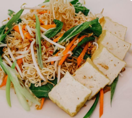 Mì Ăn Liền xào Đậu Phụ